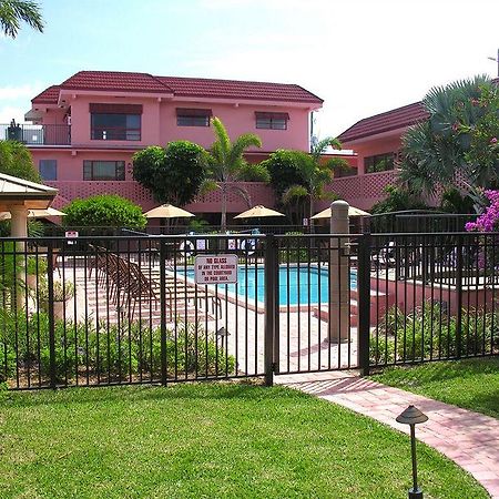 Away Inn Lauderdale-by-the-Sea Faciliteiten foto