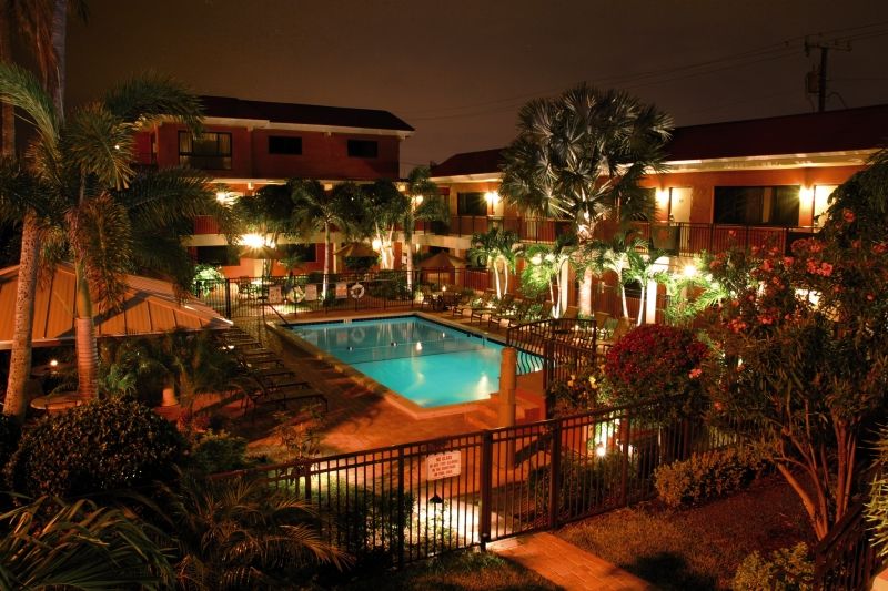 Away Inn Lauderdale-by-the-Sea Buitenkant foto